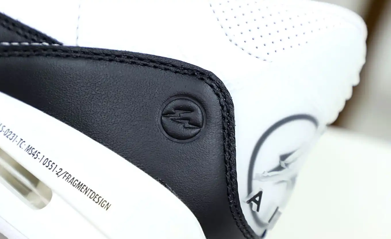 X 3 SP AIR FRAGMENT 'WHITE' DESIGN RETRO JORDAN 0502